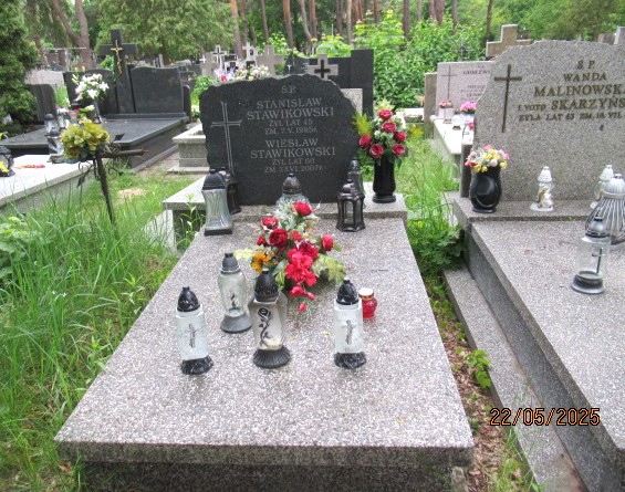 Grób Wiesław Stawikowski