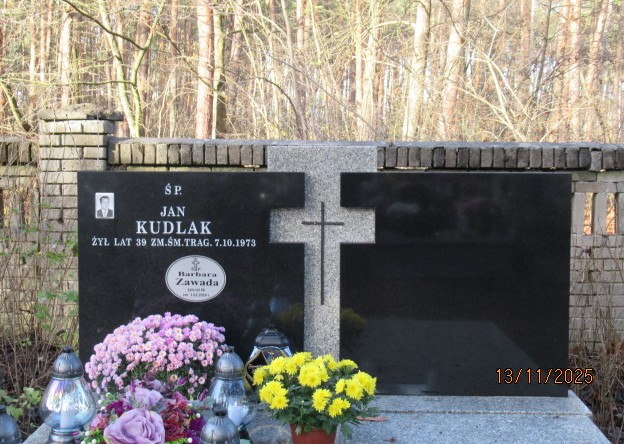 Barbara Zawada 1937 Otwock - Grobonet - Wyszukiwarka osób pochowanych