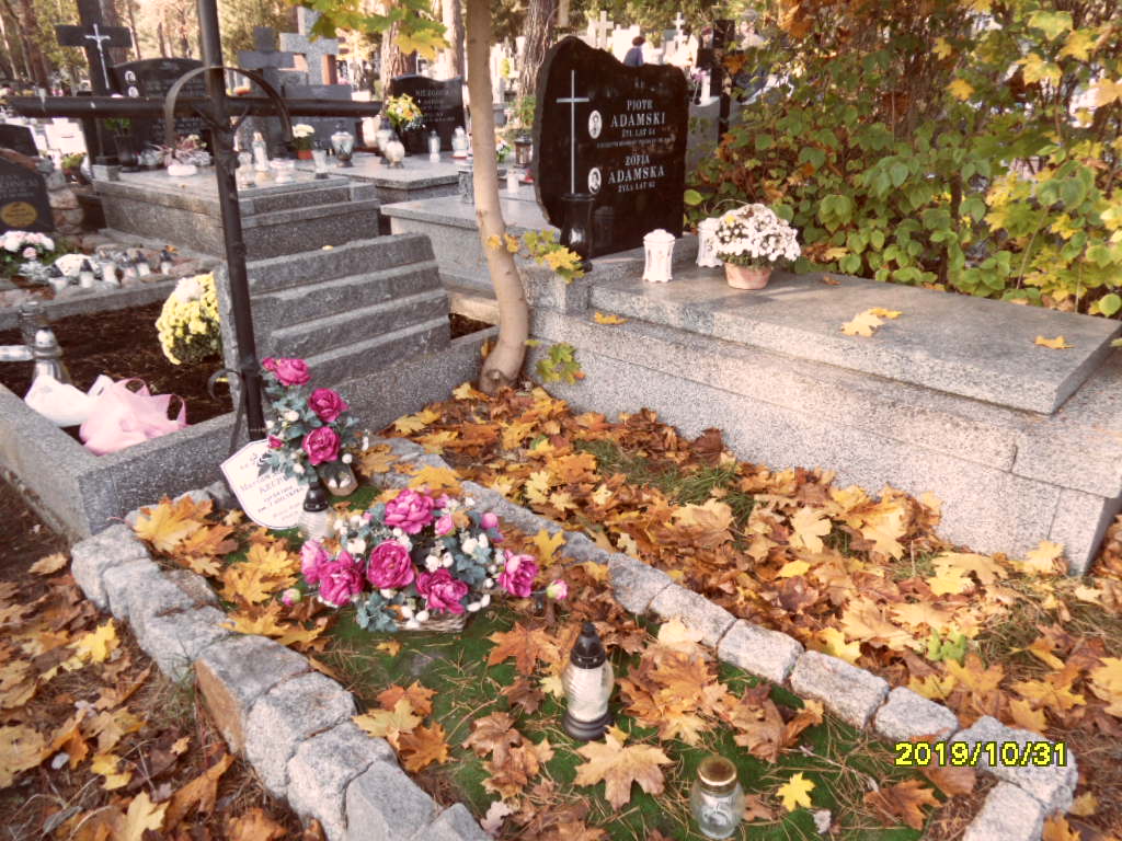 Grób Marian Krupa