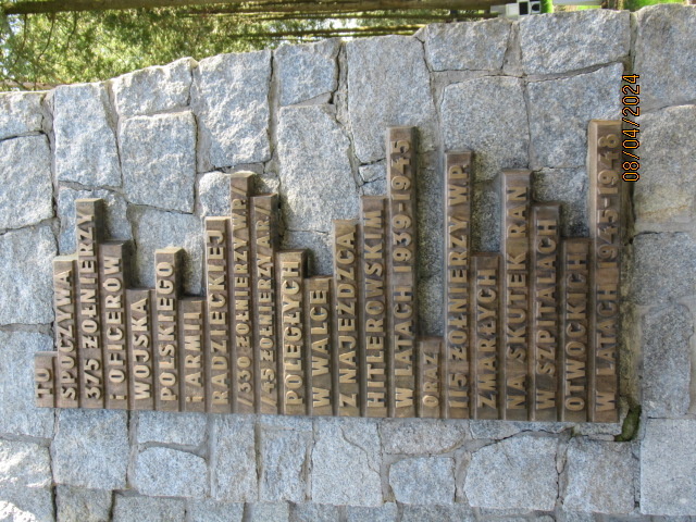 Pomnik Katyń Otwock - Grobonet - Wyszukiwarka osób pochowanych
