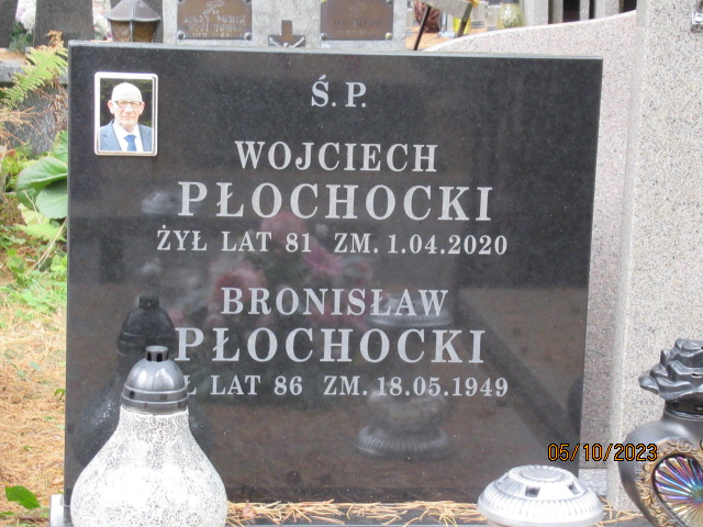 Wojciech Płochocki 1938 Otwock - Grobonet - Wyszukiwarka osób pochowanych