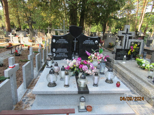 Grób Jarosław Olszanka