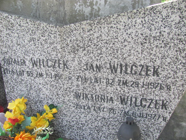 Jan Wilczek  Otwock - Grobonet - Wyszukiwarka osób pochowanych