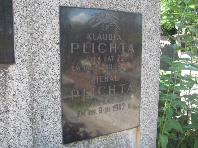 Klaudia Plichta Otwock - Grobonet - Wyszukiwarka osób pochowanych
