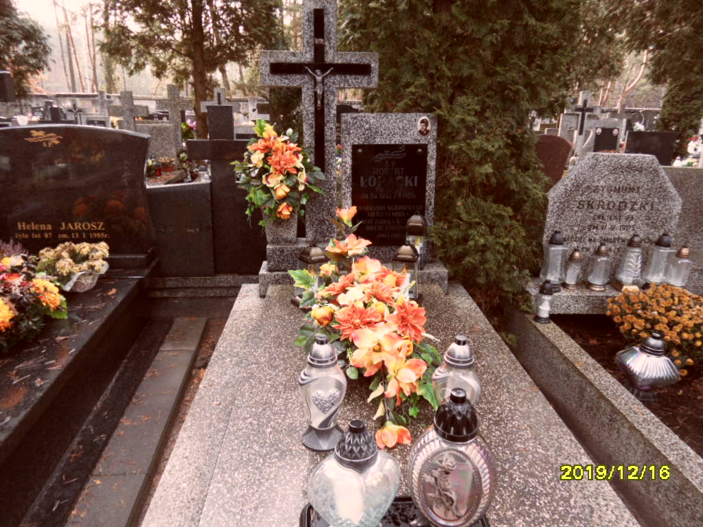 Grób Robert Łopacki 