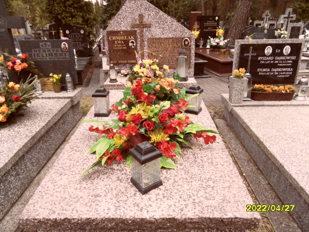 Grób Ewa Chmielak