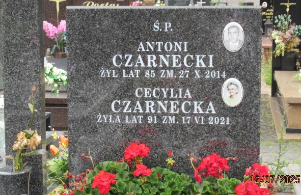 Antoni Czarnecki 1929 Otwock - Grobonet - Wyszukiwarka osób pochowanych