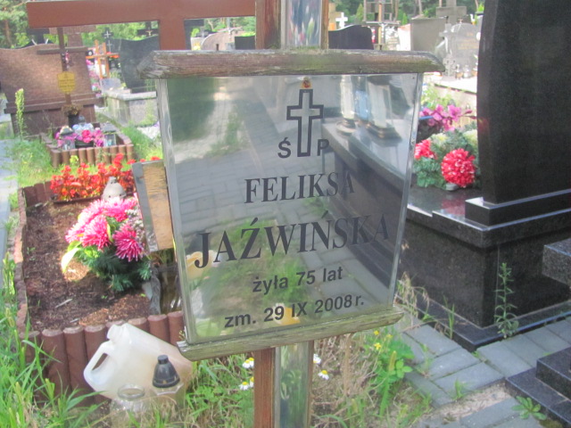 Iwona Sokołowska 1954 Otwock - Grobonet - Wyszukiwarka osób pochowanych